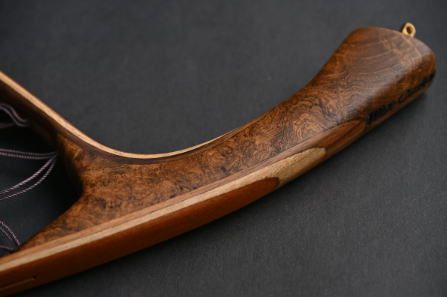 ワイズカスタム ランディングネット35cmカーブ グリップ゚ チーク瘤 ネット オーキット25110009 手編みネットはクレモナ糸1本で編み込んであります 発送方法 クロネコヤマト宅急便 当店はワイズカスタム社の正規ディーラーです