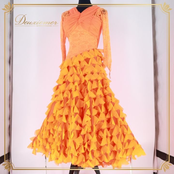 社交ダンス 衣装 タカダンス TAKADANCE ワンピース ドレス パーティ 発表会 蛍光 鮮やか 花びら 豪華 目立つ オレンジ系 ダンスドレス ステージ衣装 フォーマル モダンダンス 発表会衣装 大人用 スカート ボリューム感