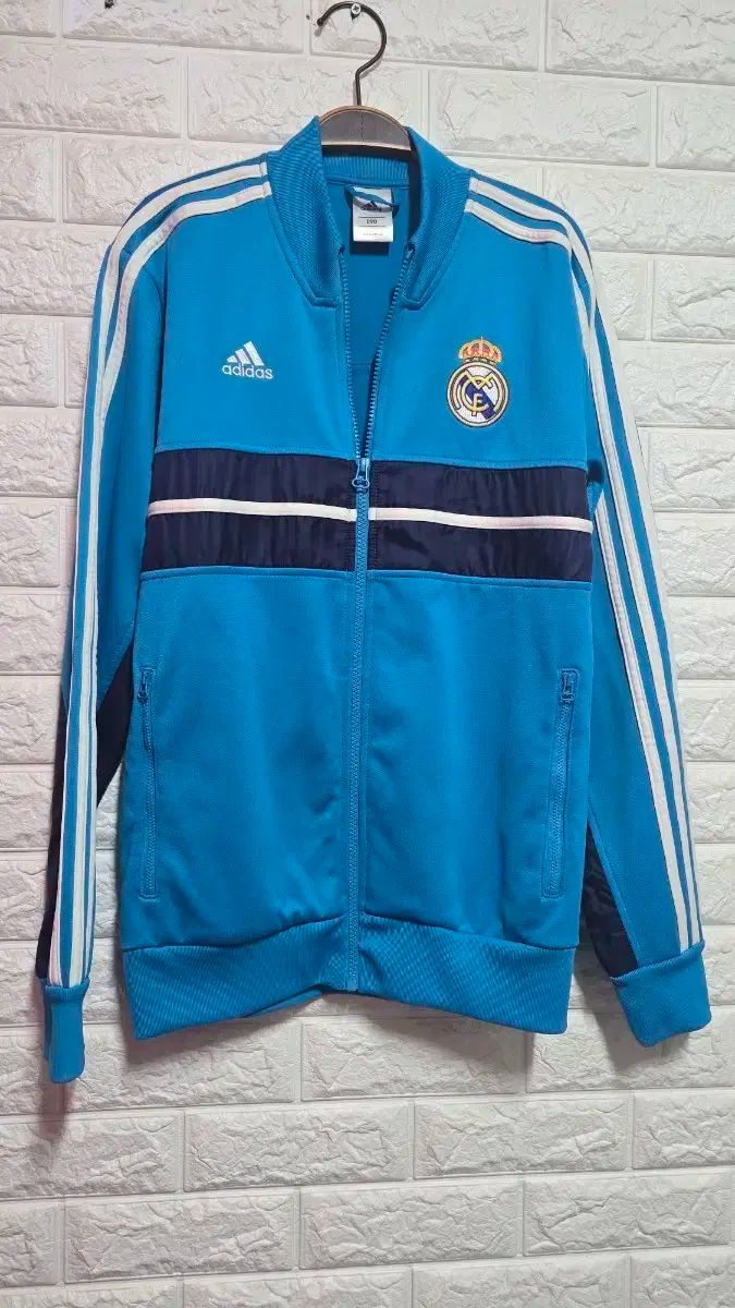 ル マドリード adidas ジャージ