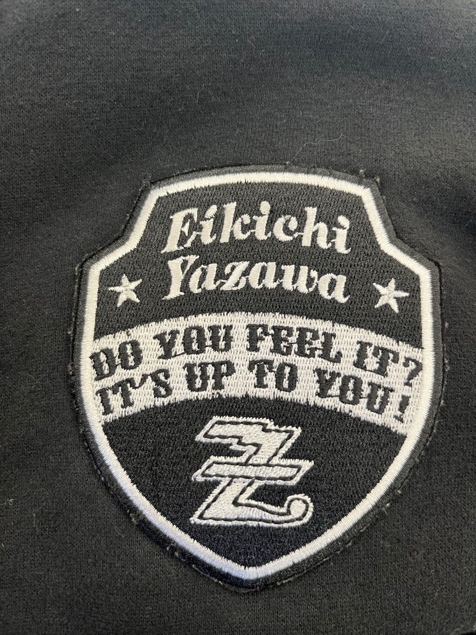 矢沢永吉 トラックジャケット(ロゴ) シールド L ！新品未使用！ ☆矢沢永吉 EIKITIYAZAWA トラックジャケット エンブレム - メルカリ