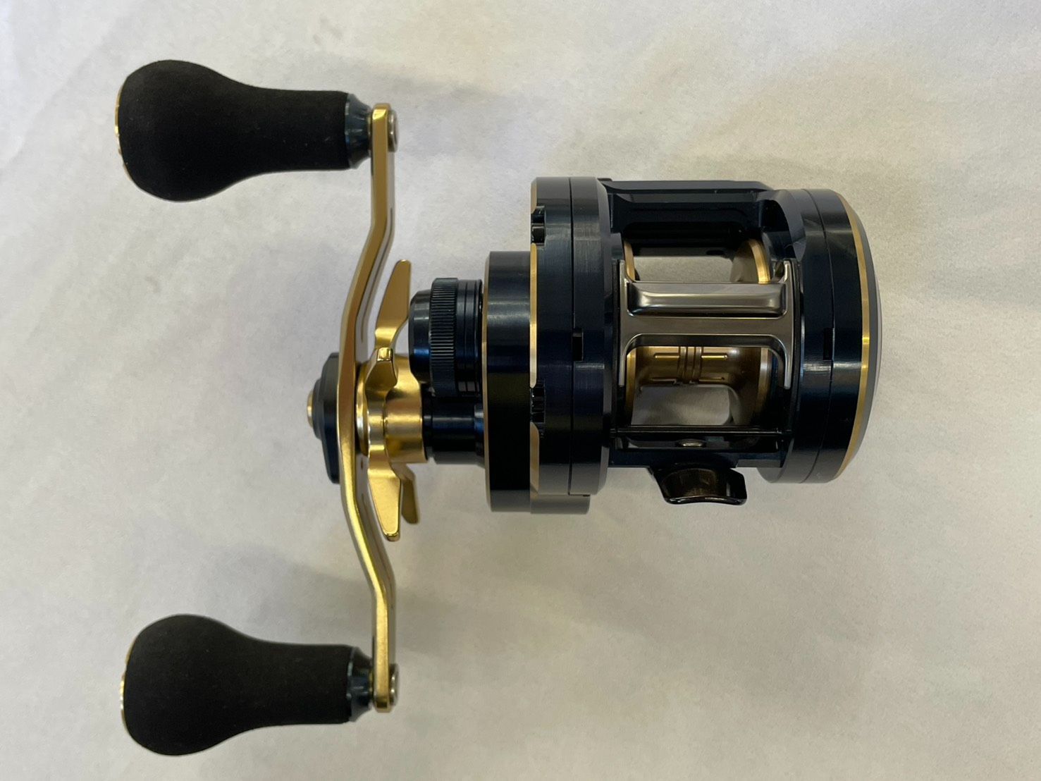 ダイワ ソルティガIC 100PL DH ベイトリール ジギングリール ライトジギング タイラバ オフショア DAIWA SALTIGA 紅牙 ティエラ 07l