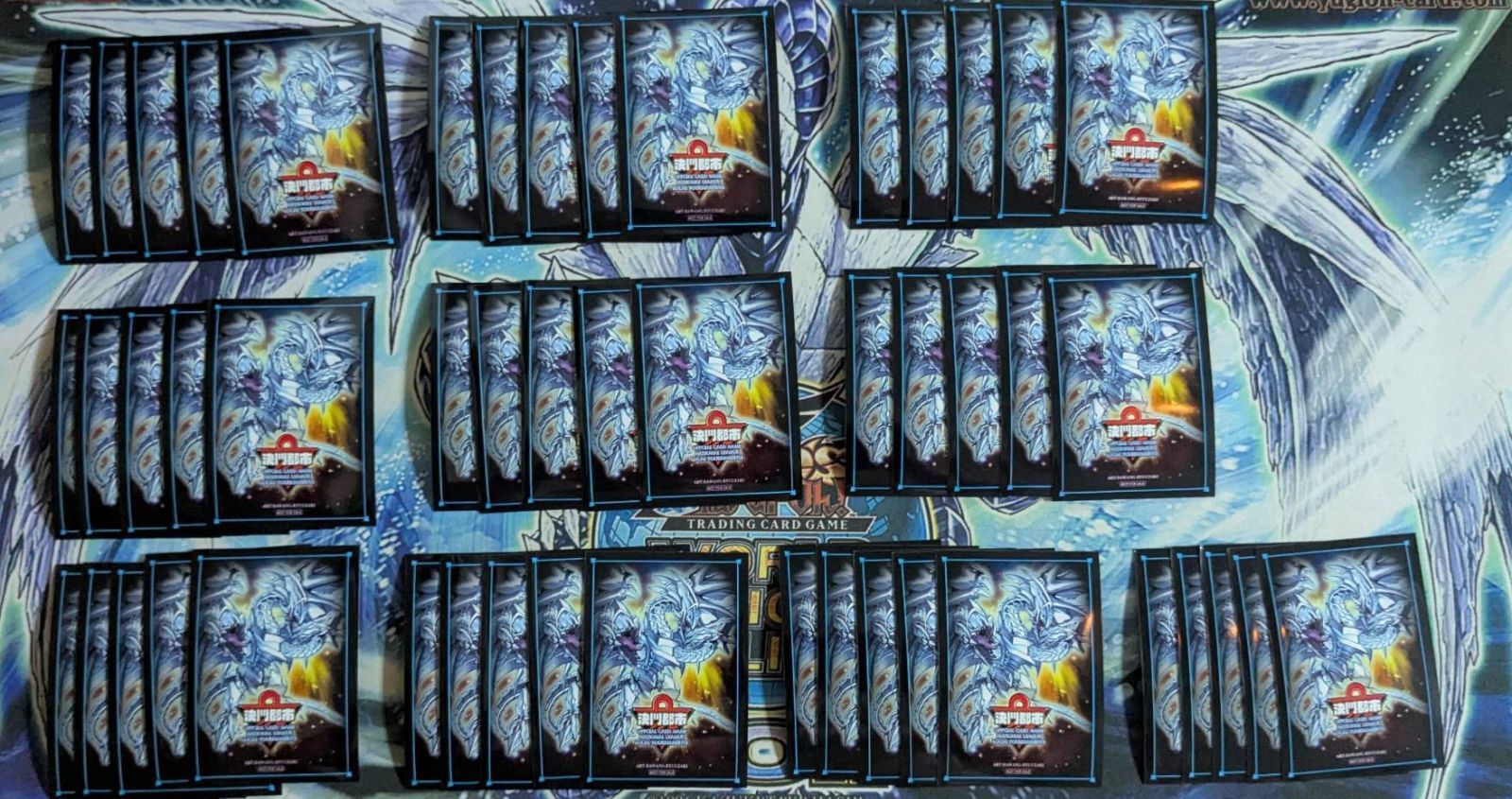 遊戯王 決闘都市 青眼の究 竜 スリーブ