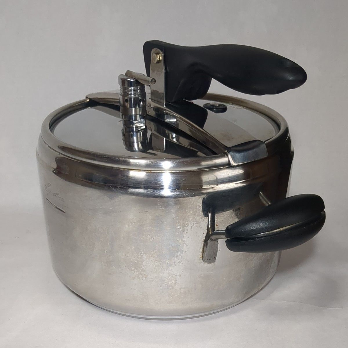 ラゴスティーナ圧力鍋 ノビアシリーズ 5リットル IH対応品