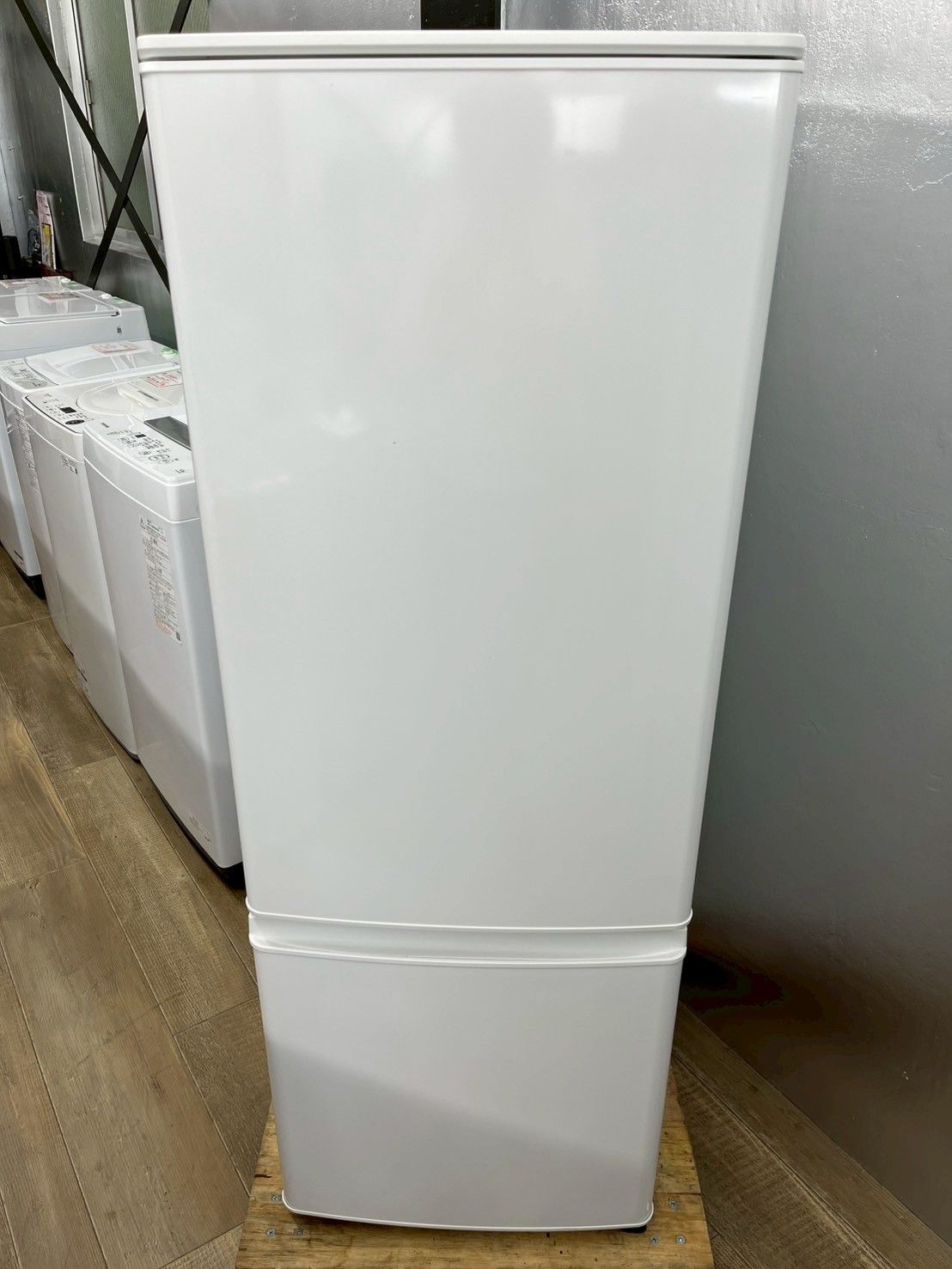 大阪送料無料☆3か月保障付き☆冷蔵庫☆三菱☆2ドア☆2022年☆MR