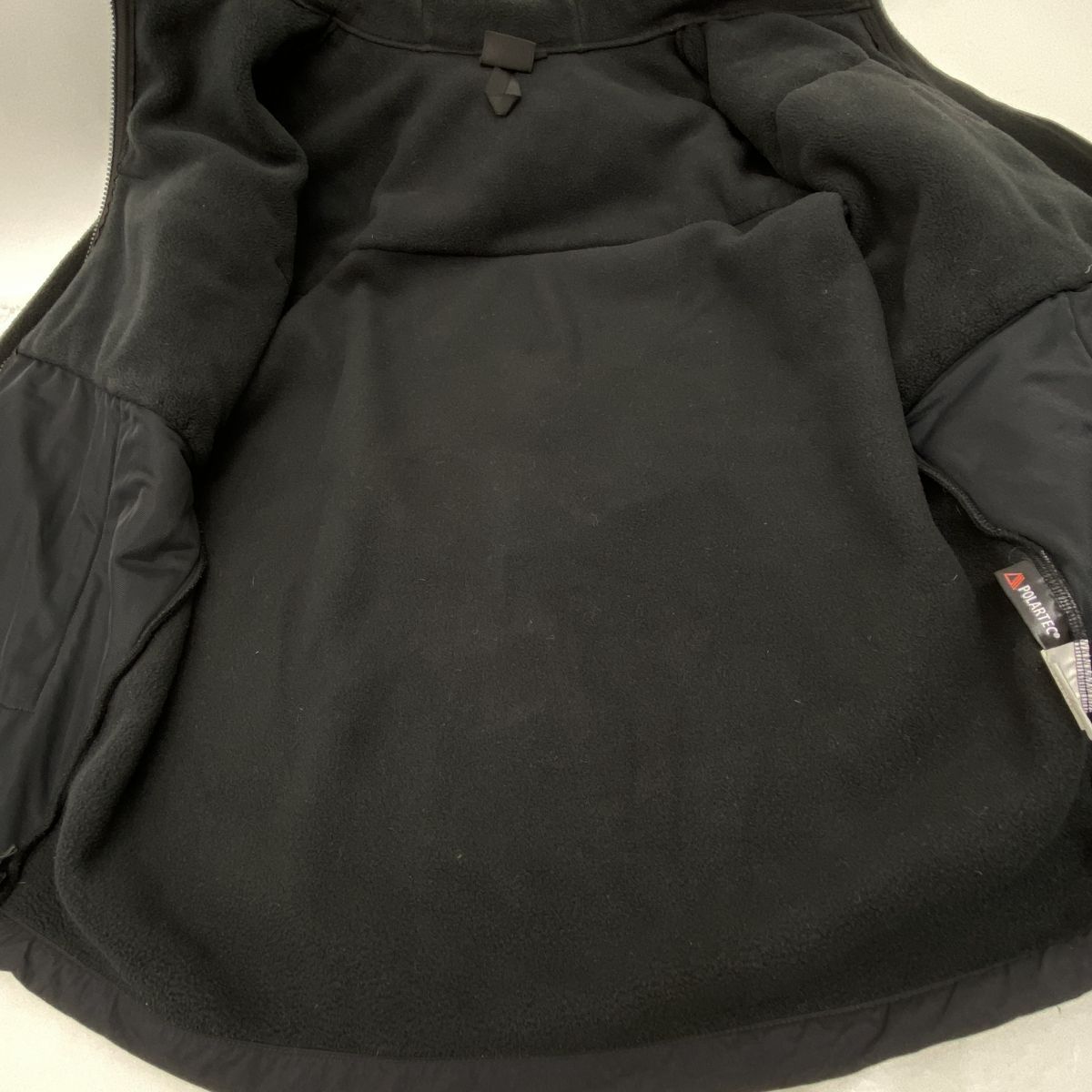 デナリフーディ フリースジャケット