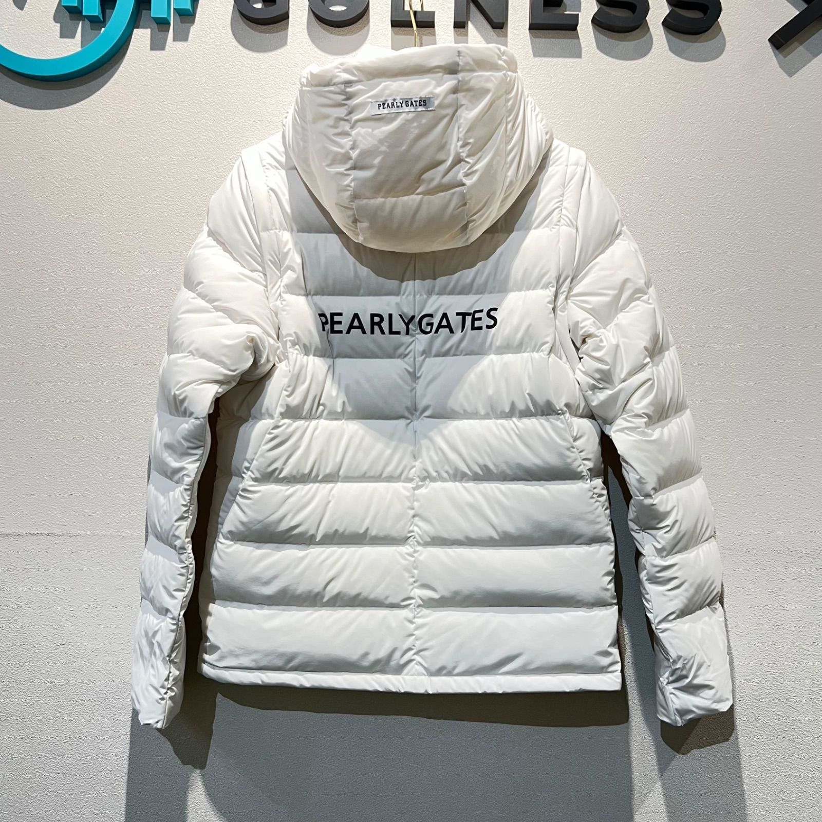 PEARLY GATES Nyストレッチタフタダウンジャケット サイズ5 L