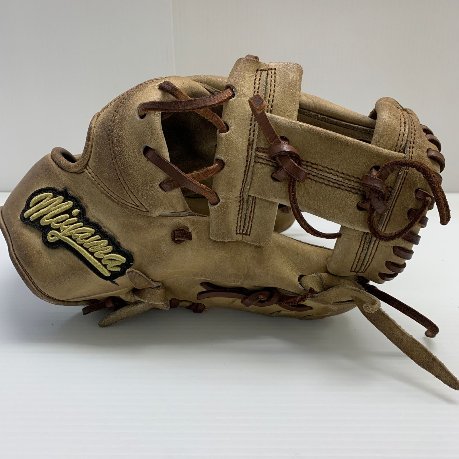 ミヤマ 硬式 大人 一般 内野手用 グローブ グラブ 右投げ 品 野球 6884