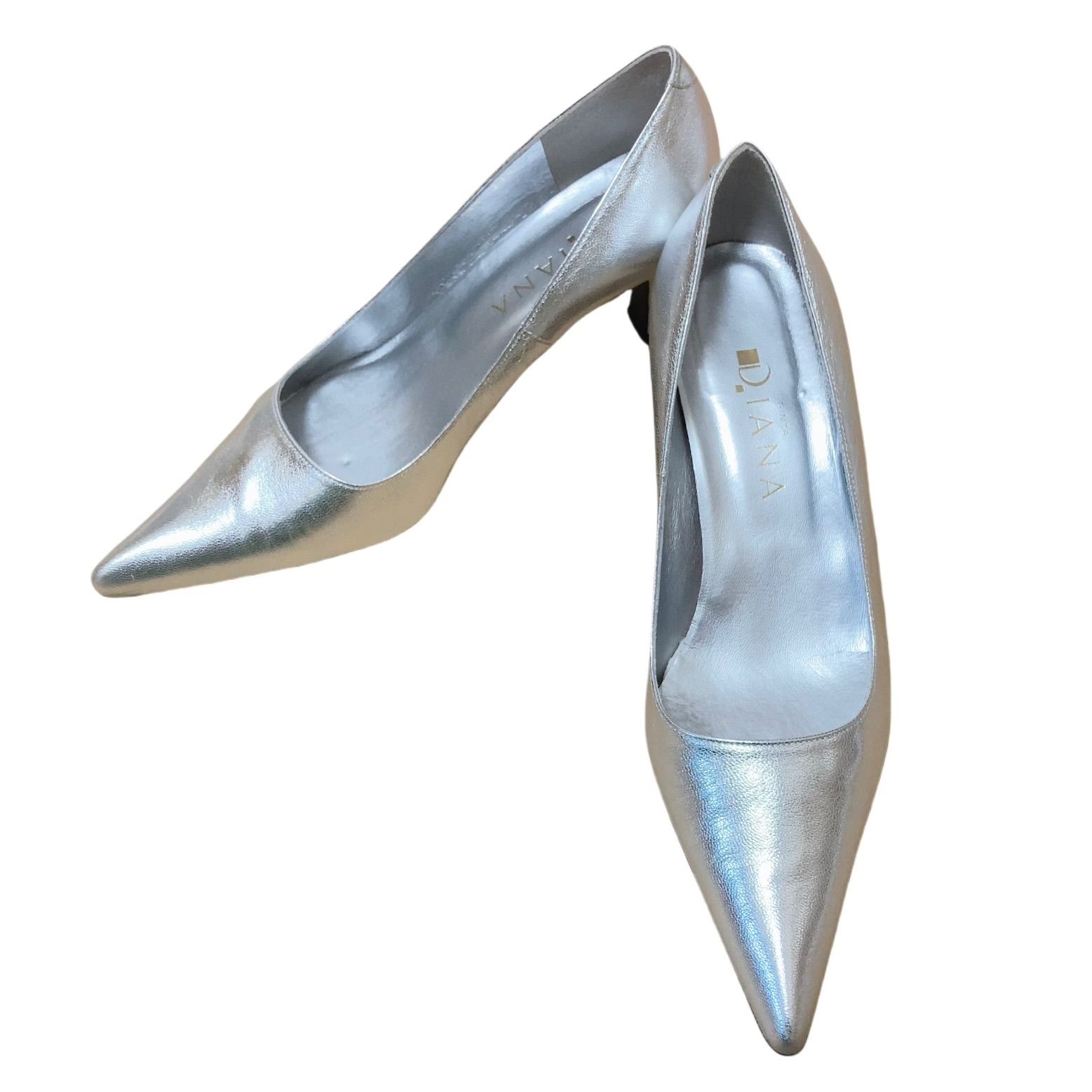 Z1579 【新古品】Diana ダイアナ ポインテッドトゥ パンプス