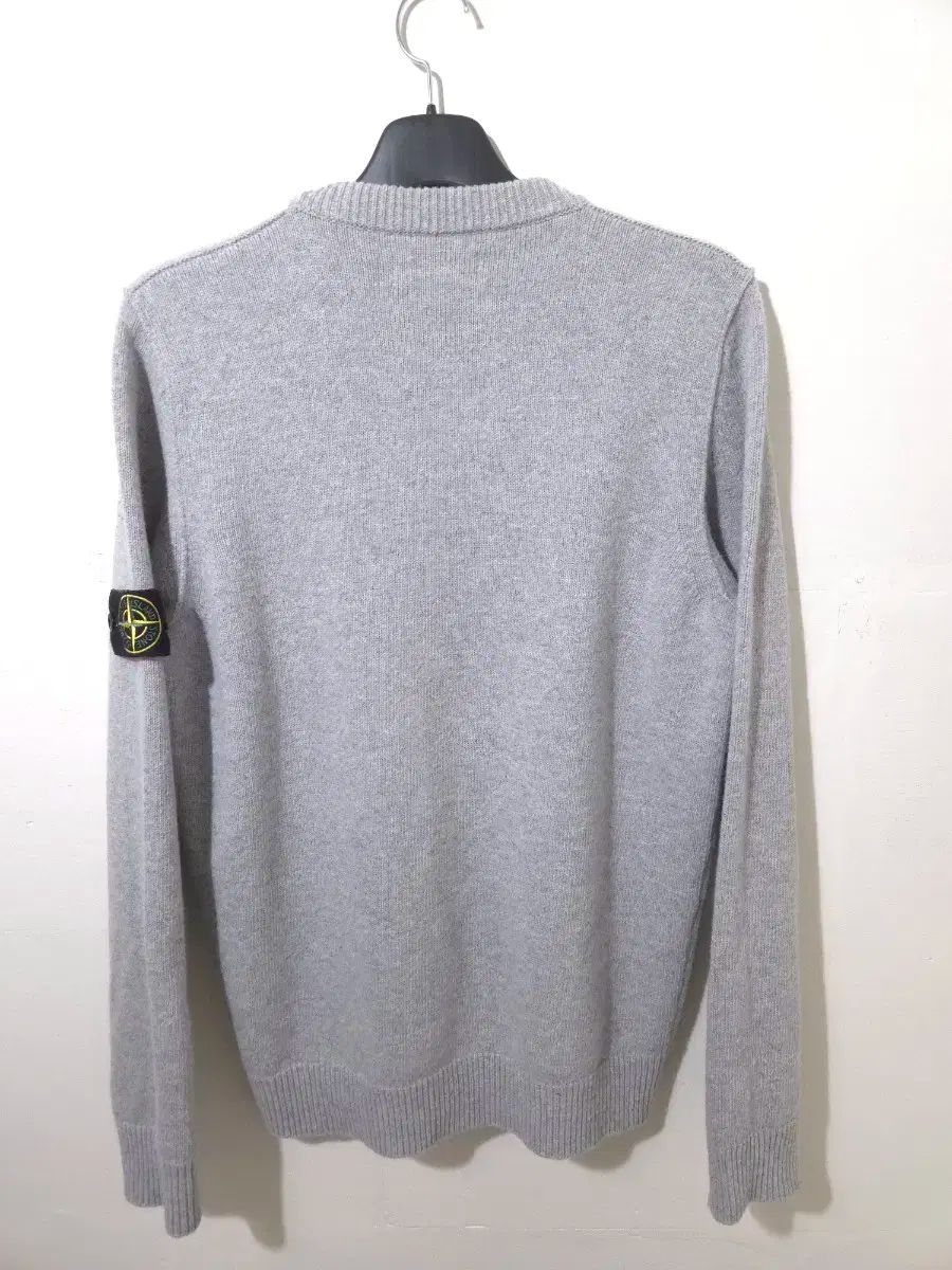 24 Fw ストーンアイランド ニット L Size Gray