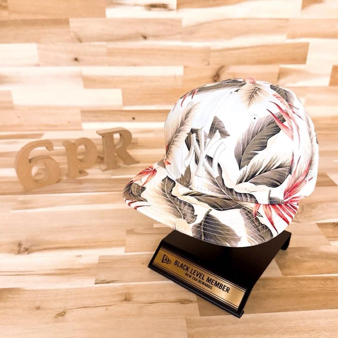 稀少 ニューエラ×ヤンキース ボタニカル キャップ アロハ アイボリー×グレー