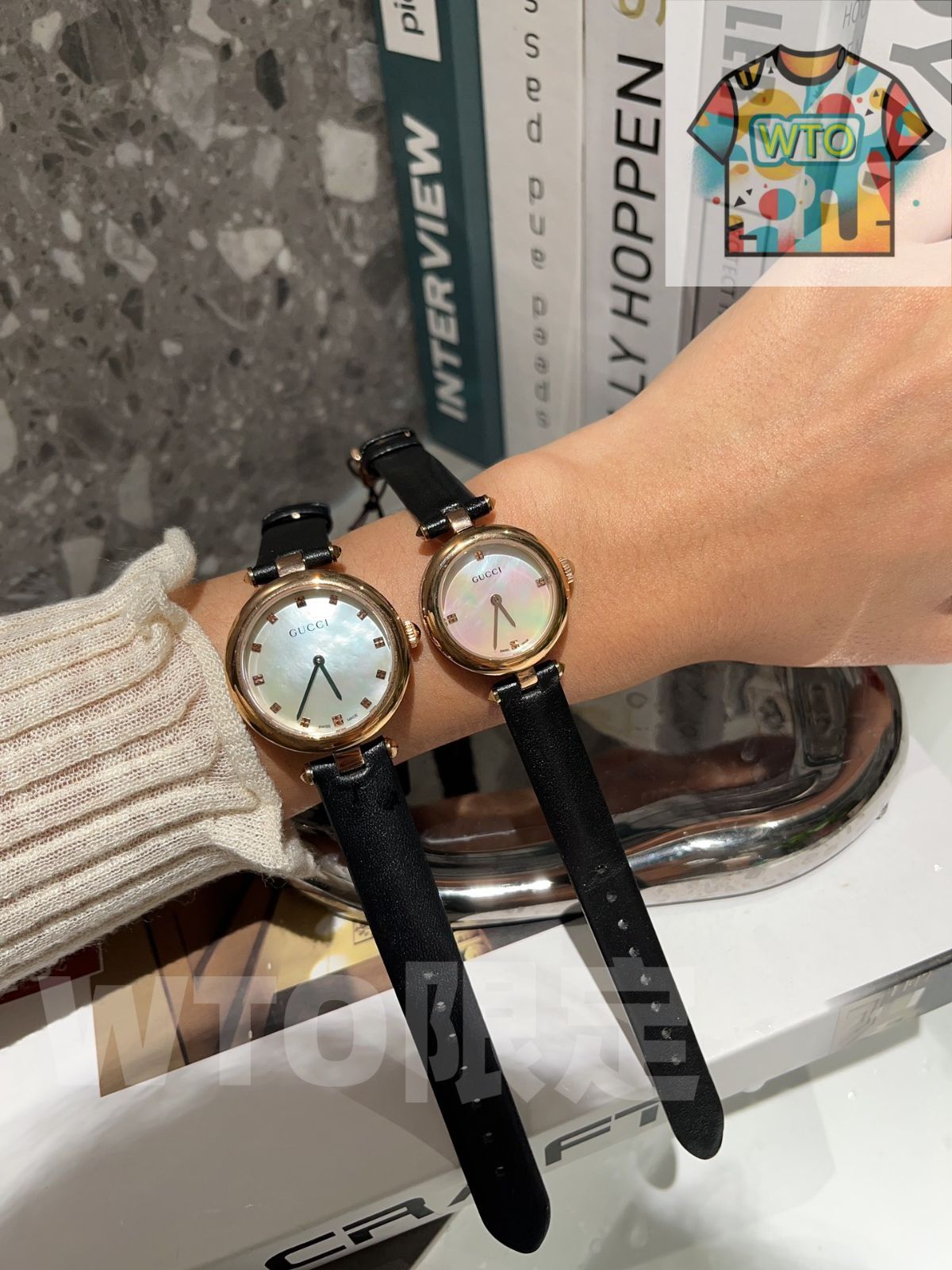 スイス製クォーツムーブメントを搭載