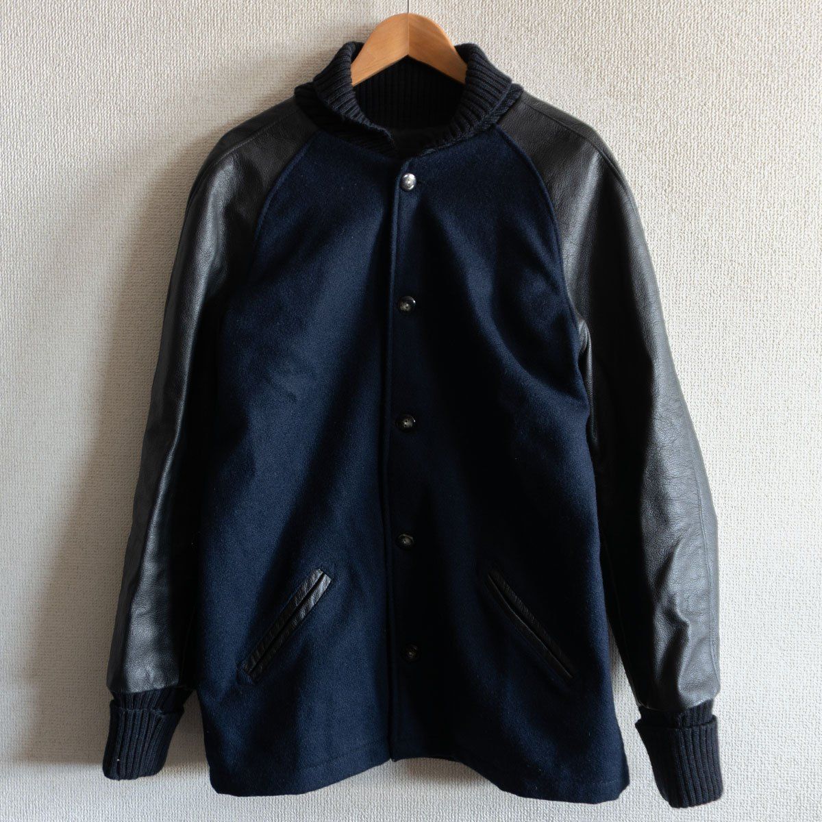 美品】SKOOKUM【メルトン×レザー スタジャン】38 スクーカム ネイビー