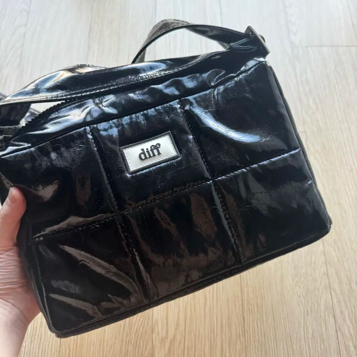 ディフ diff ブロックバック クロスバック ミニバック ブラック