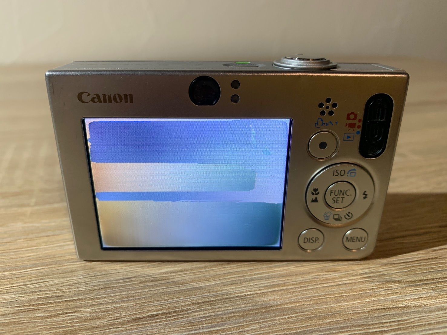 【美品】キャノン　デジカメ　IXY650 CANON IXY 650 [シルバー] 価格比較 - 価格.com