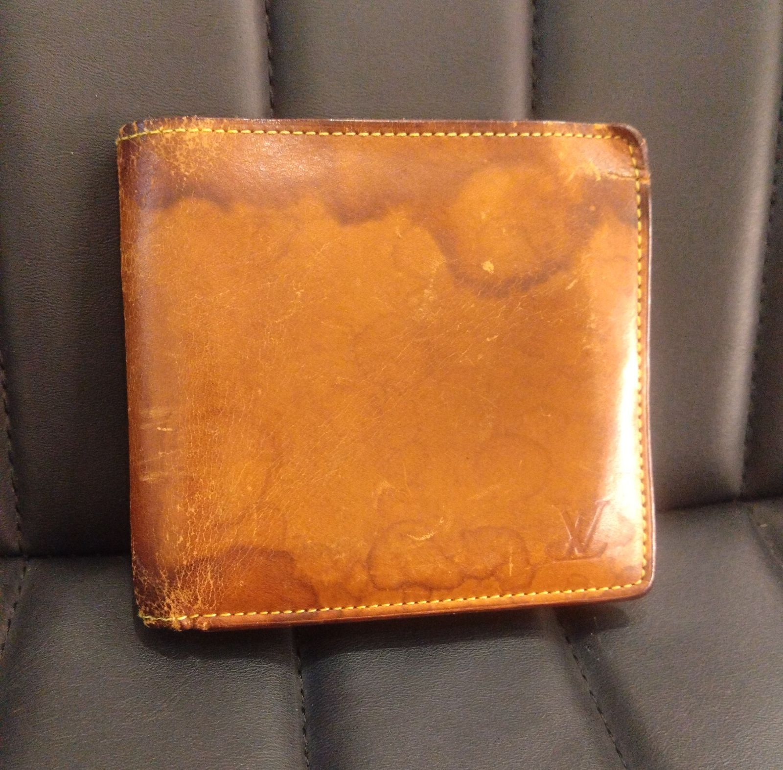 NA04816 LOUIS VUITTON ルイヴィトン ノマド コンパクトウォレット 二つ折り財布 M85017