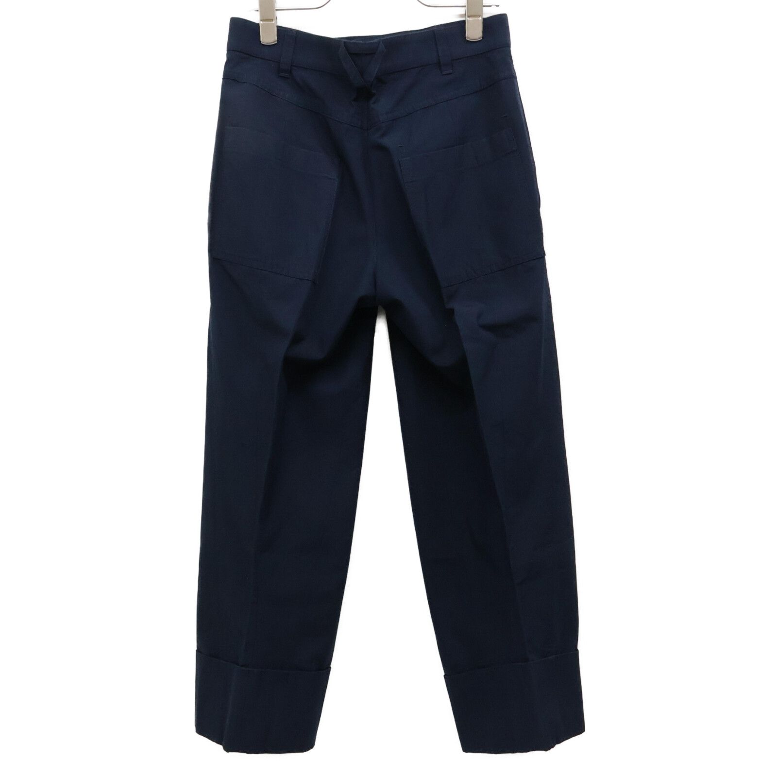 V2BL0 クロップドパンツ