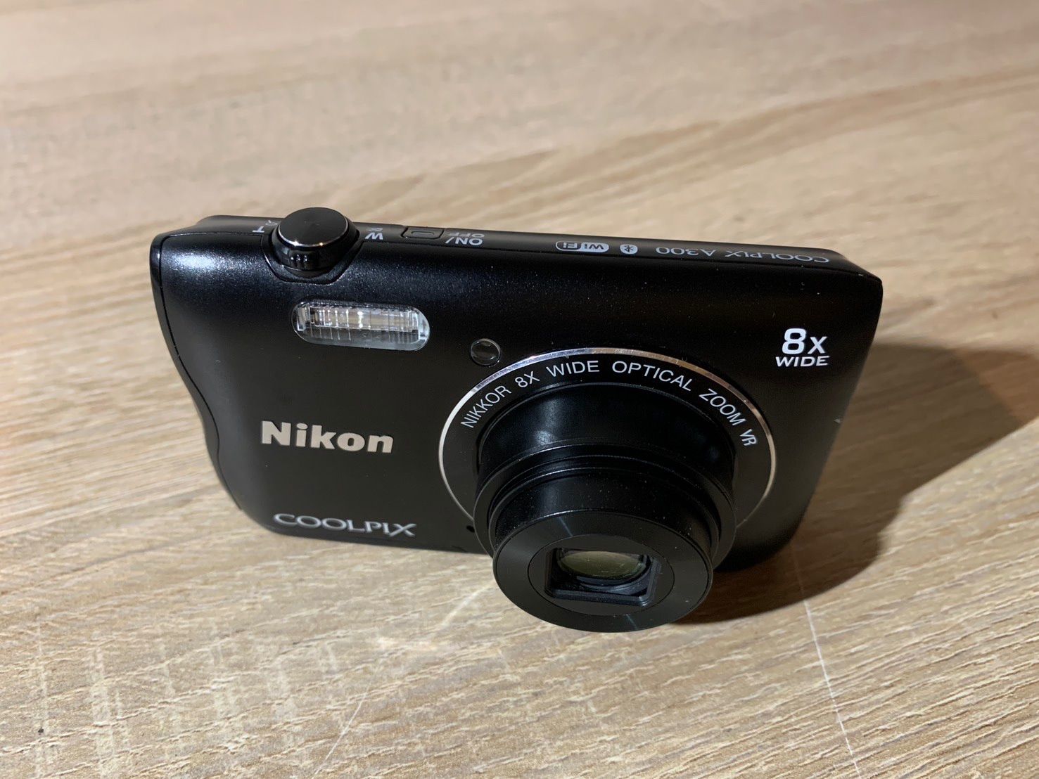 Nikon ニコン coolpix A300 デジカメ ブラック i-camera-shop_nikon-coolpix-