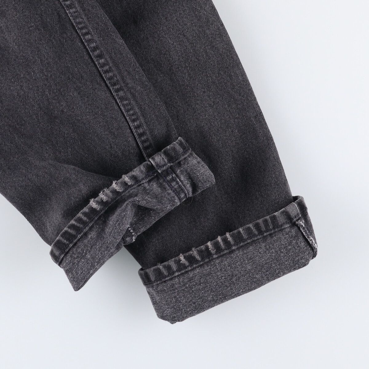 ブラックデニム