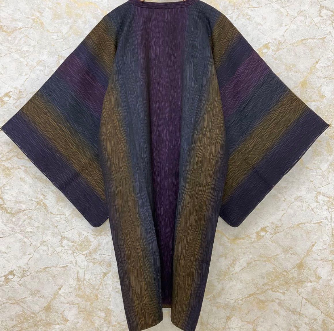  kimono one kimonoarisa 厳選 同然 センスの良いロング道行コート グラデーション 正絹 仕付け糸付き 余り布付き 裄長 ロング 裄71丈106 羽織 着物 浴衣