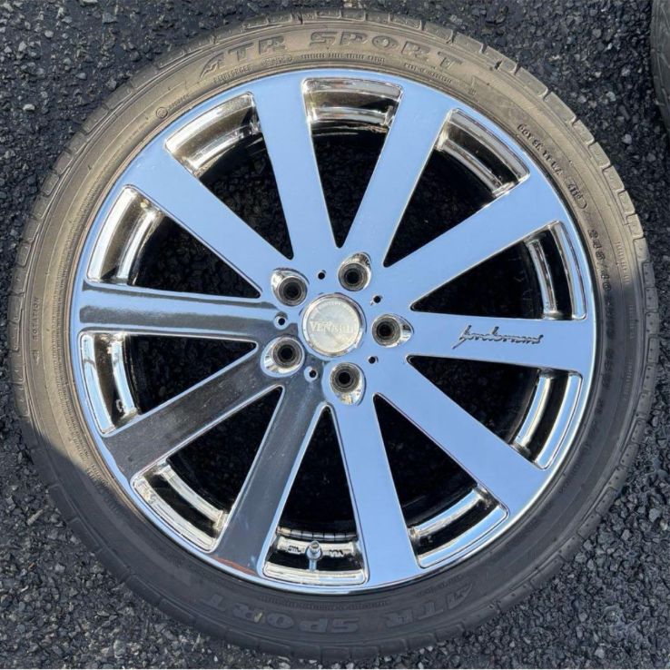 ヴェネルディ 245 40 ZR 19 19インチ 4本セット