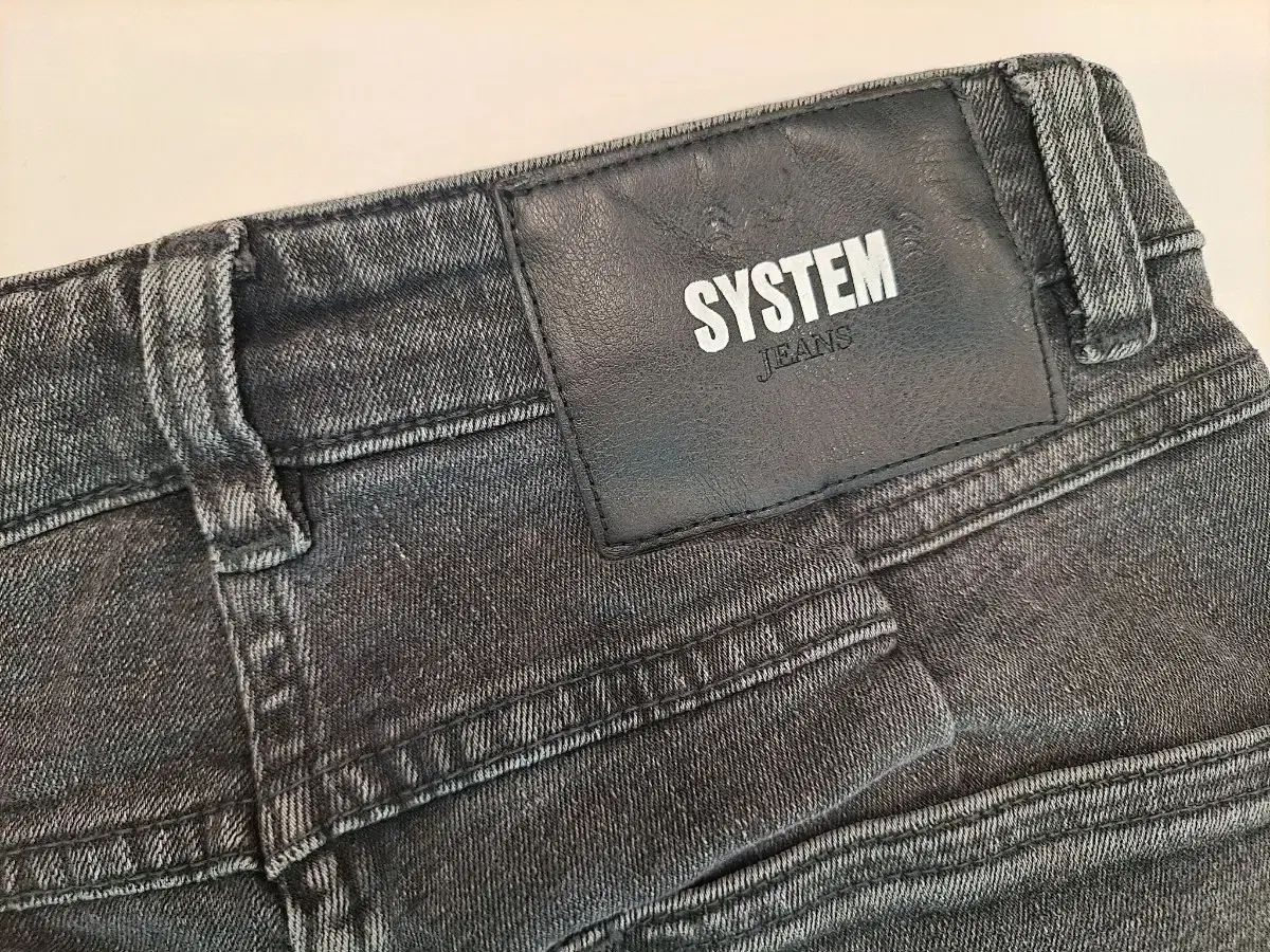 スプリット ブラック