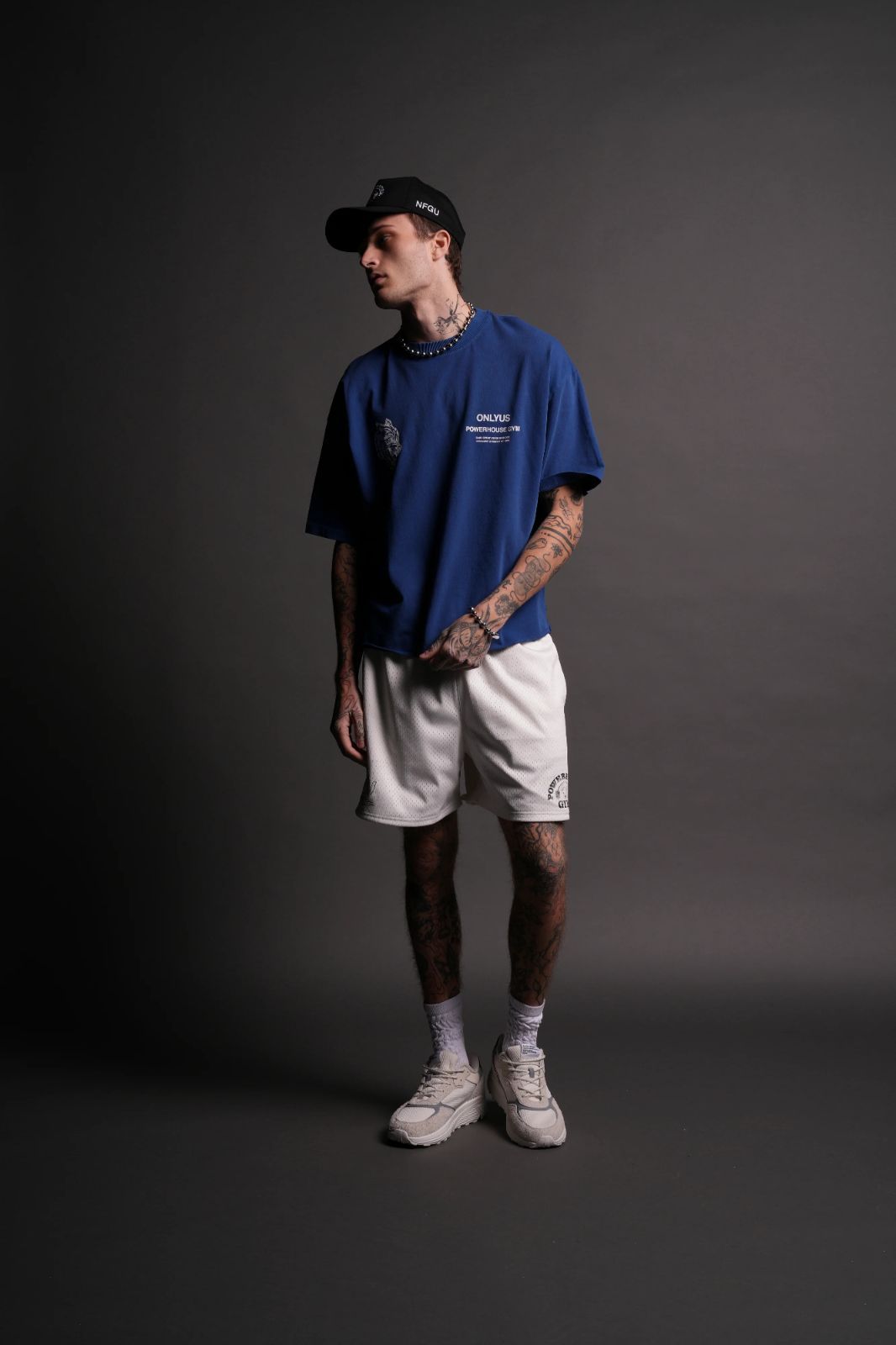  Darc Sport POWERHOUSE SSDD NFGU Only Us Gym Premium Raw Hem Box Cut Tee Cobalt ダルクスポーツ パワーハウスジム オンリーアズ ボックスカットTシャツ ブルー コバルト 青 トップス(ジャージ以外) ウォーキング ランニングウェア