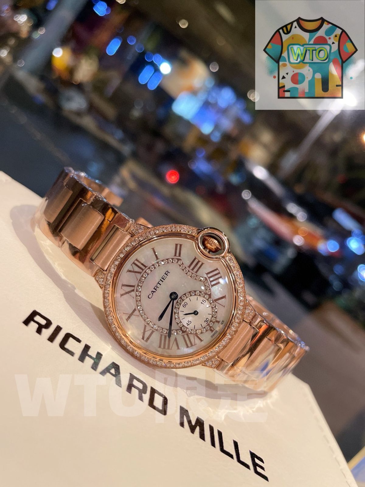 今日 Cartier カルティエ ブルーバルーン ダイヤモンドを 嵌しゴールド調で 感に満ちる