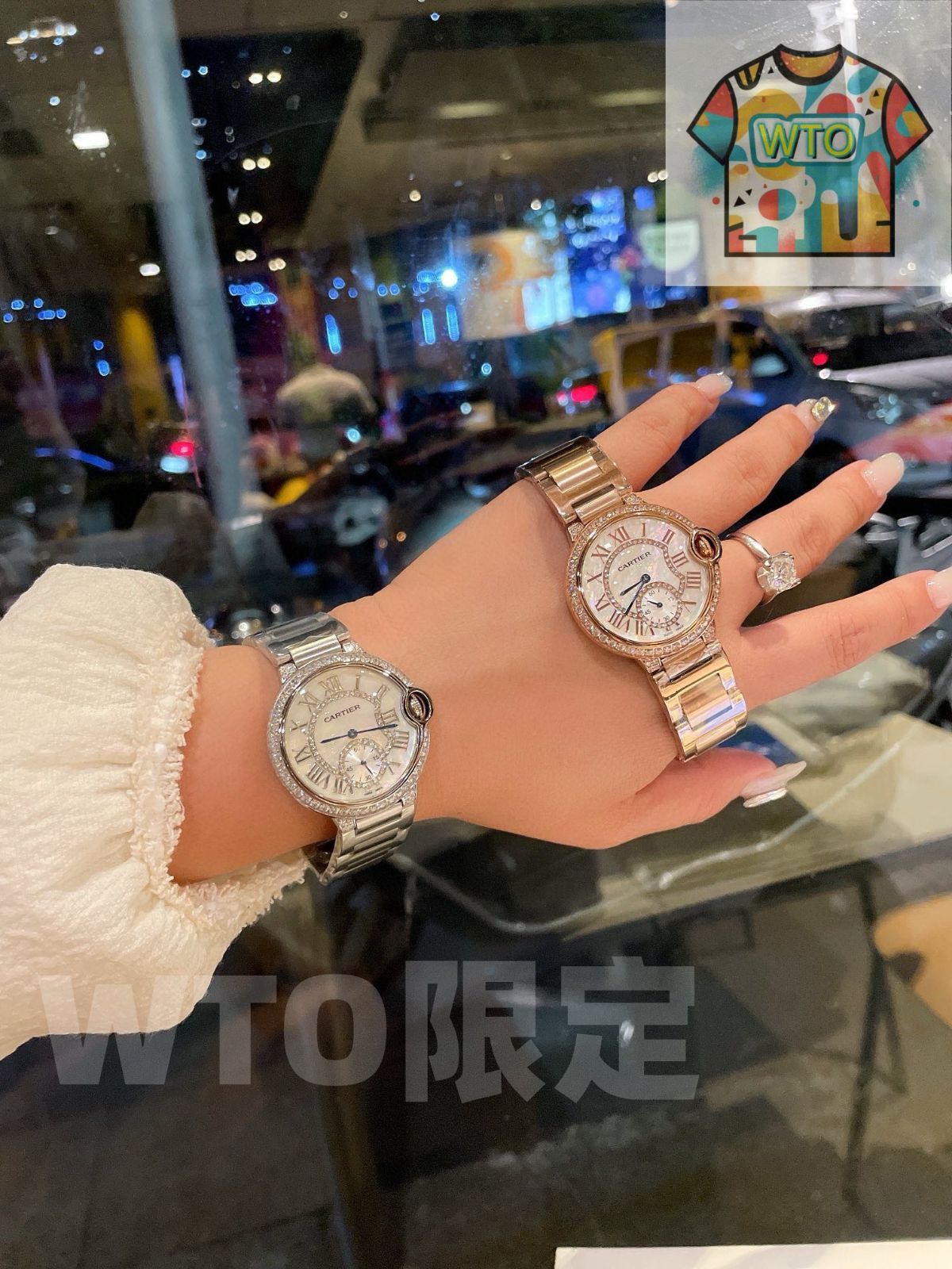 ダイヤモンドを 嵌しゴールド調で