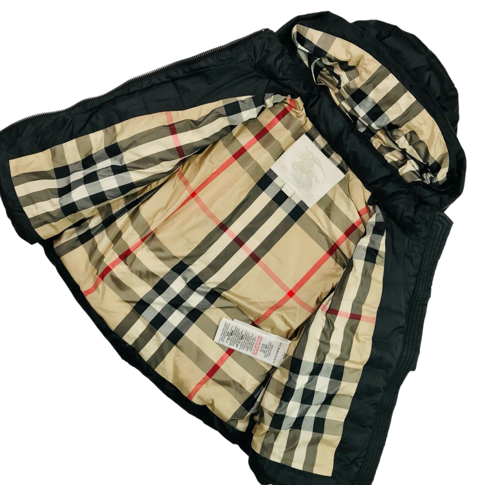 Burberry キッズ　リバーシブル　ジャケット　4Y 100 BURBERRY キッズ リバーシブル ナイロンジャケット BURBERRY キッズ