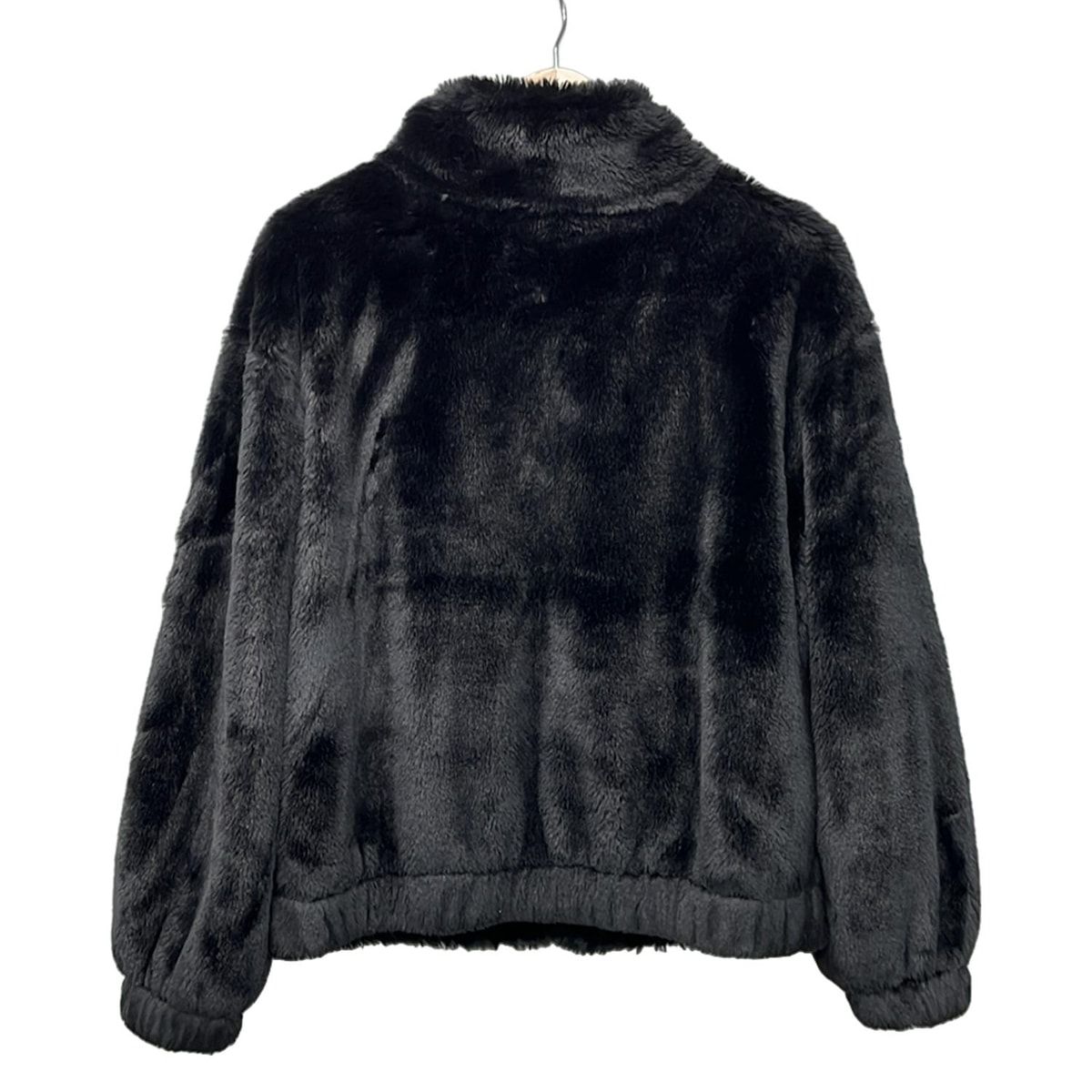 UGG アグ ブルゾン サイズS レディース - 黒 長袖 フェイクファー ジップアップ 秋 冬