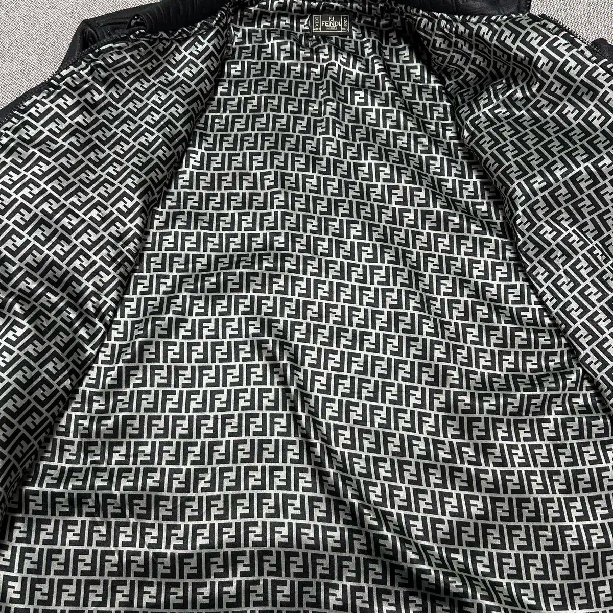 コートジャケット 実寸L