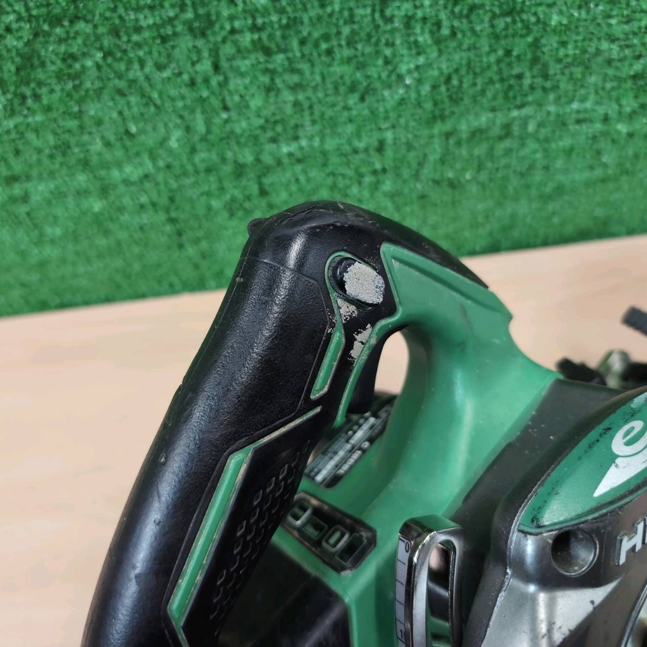 Vコードレス丸ノコ｜メーカー整備済