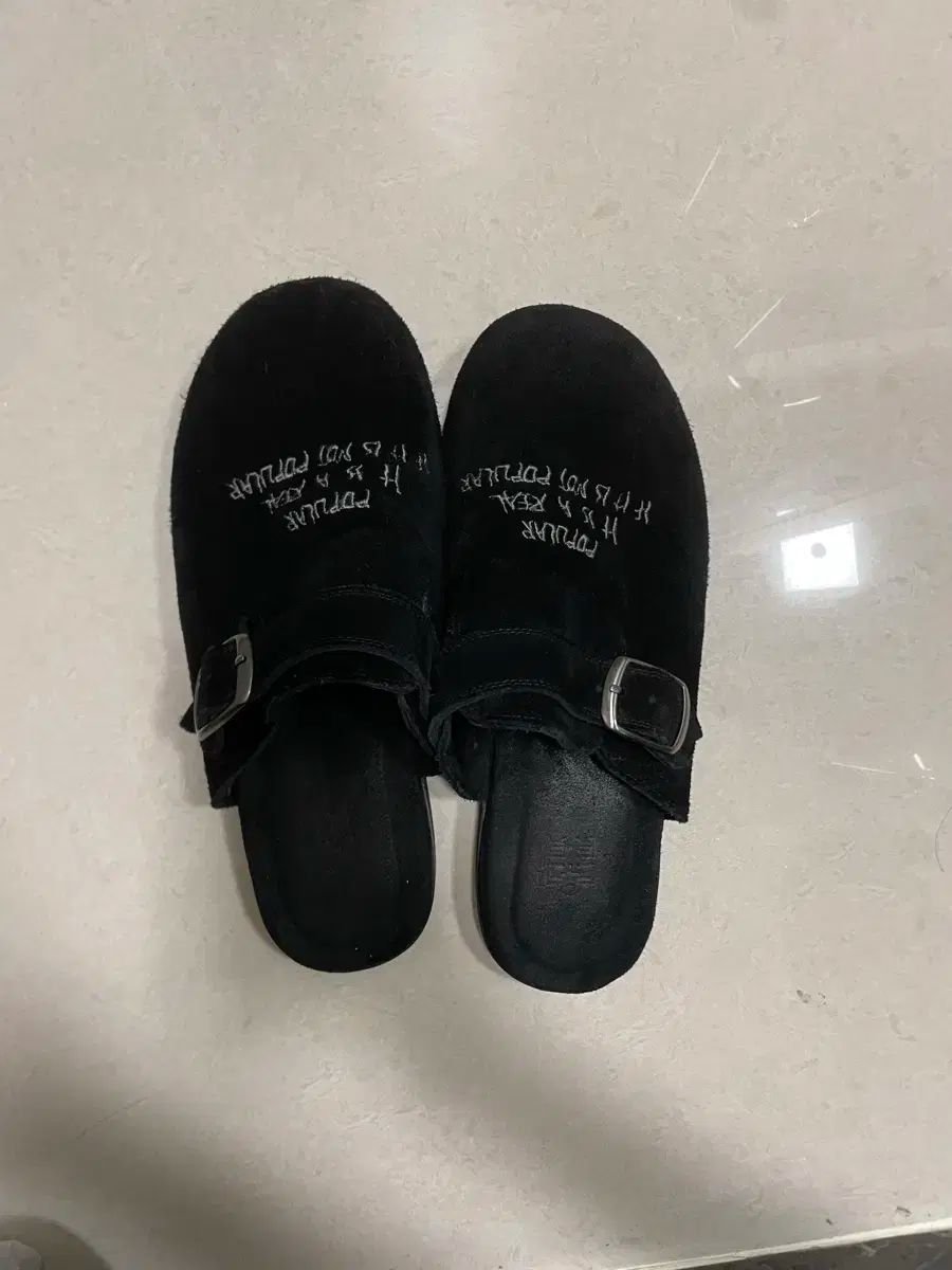 ポリテル 1011 レタリング ミュール ブラック