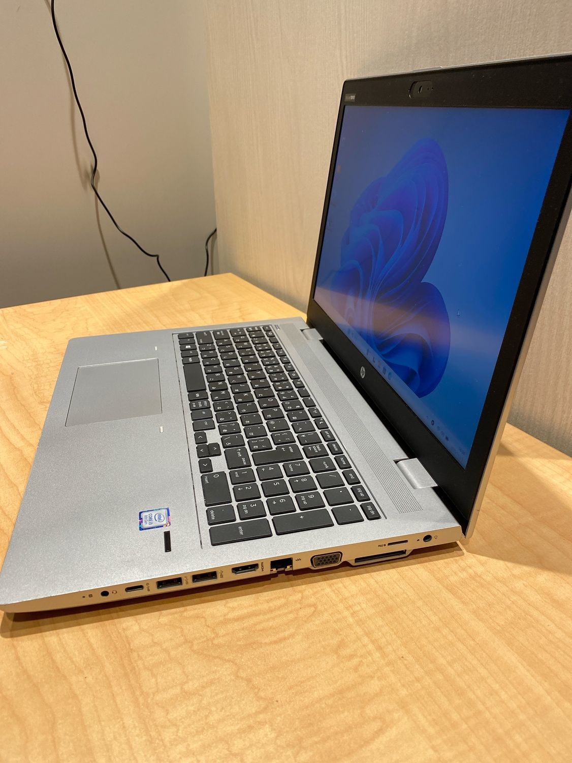 リユースノートパソコン Windows 11 HP 650 G 4 Corei 3-8130 U メモリ8 GB 店頭併売中