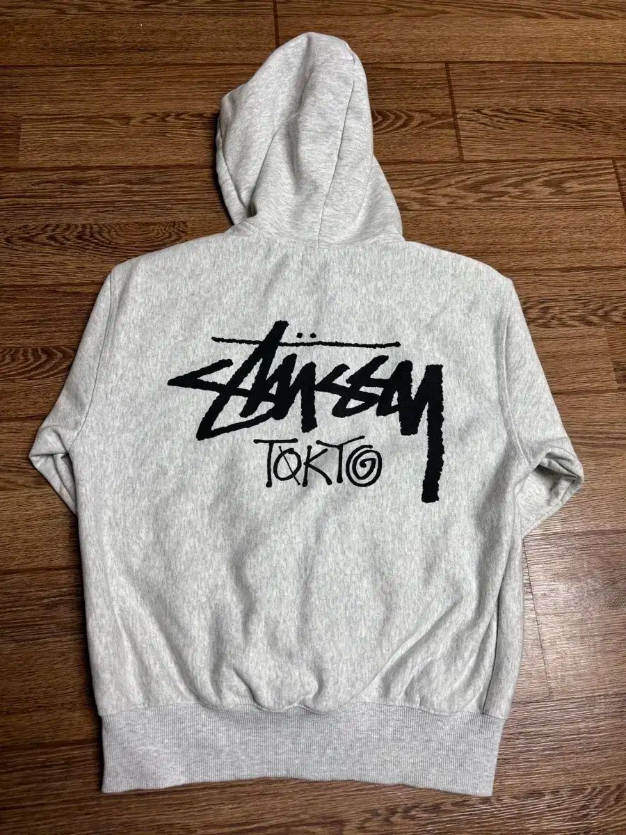 STUSSY TOKYO WHO ジップアップ オートミール S