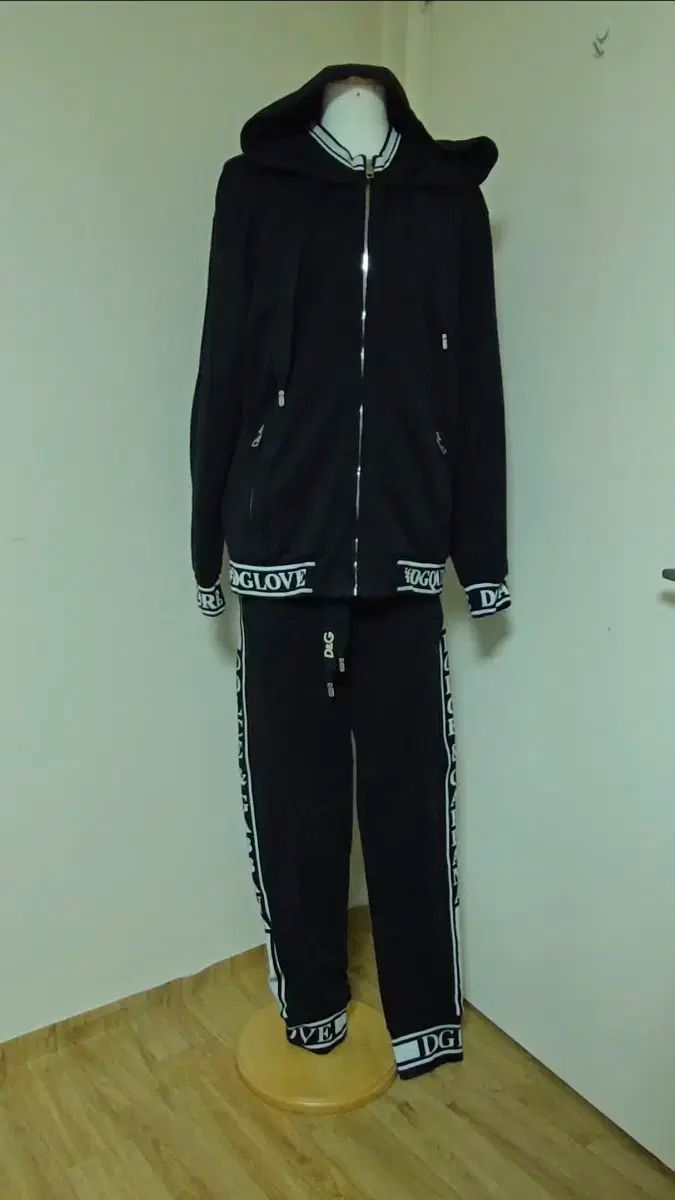  ドルチェ＆ガッバーナ フードジップアップ パンツ 40 コンディション最高 パーカー トップス