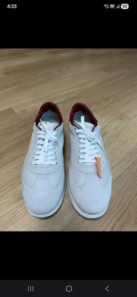 BRUNELLO CUCINELLI スニーカー