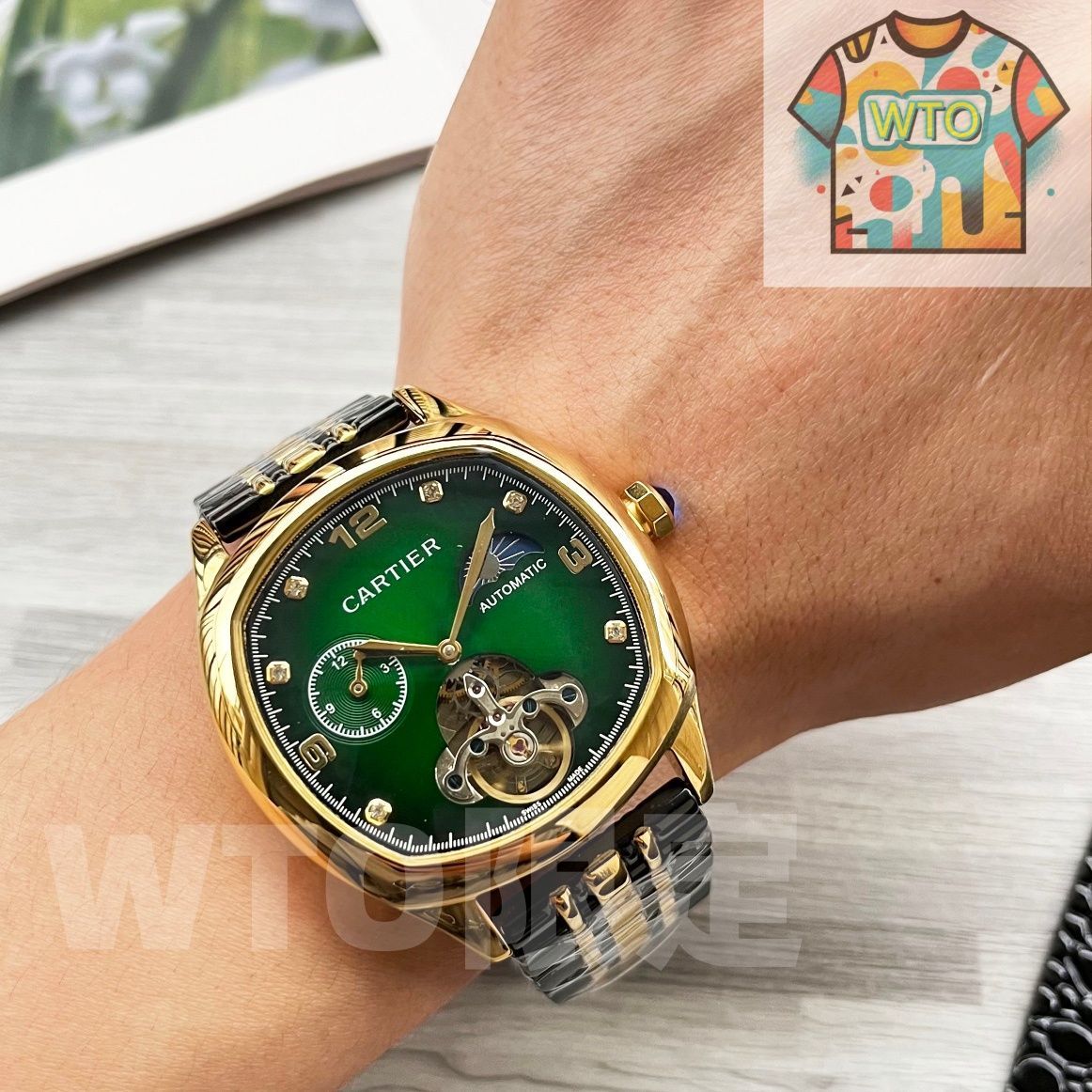 グランドセコンドデザインを採用