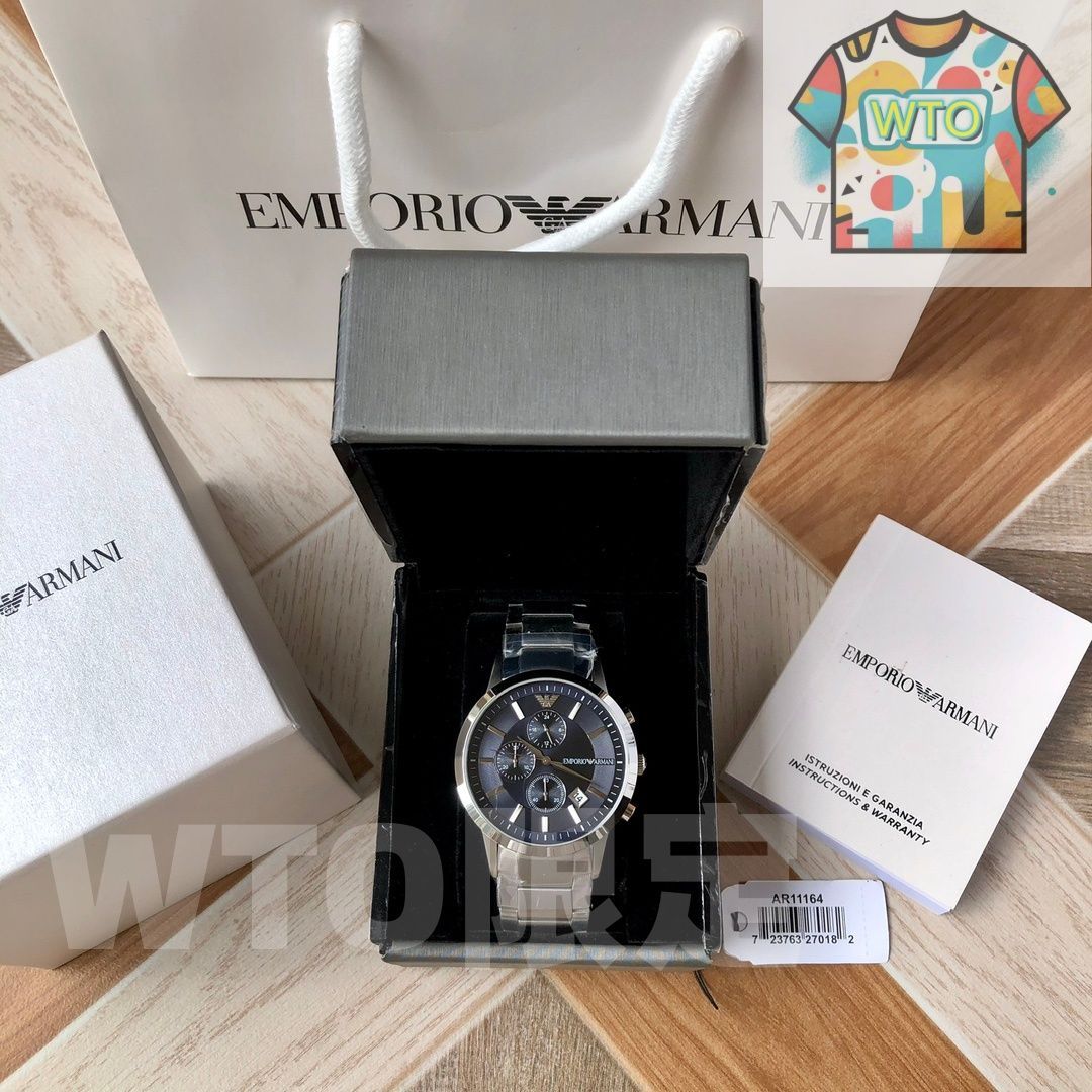 今日 Armani アルマーニ 型番はAR11164です 新しい配列の3つの小窓デザインが独特です-WTO輸入2
