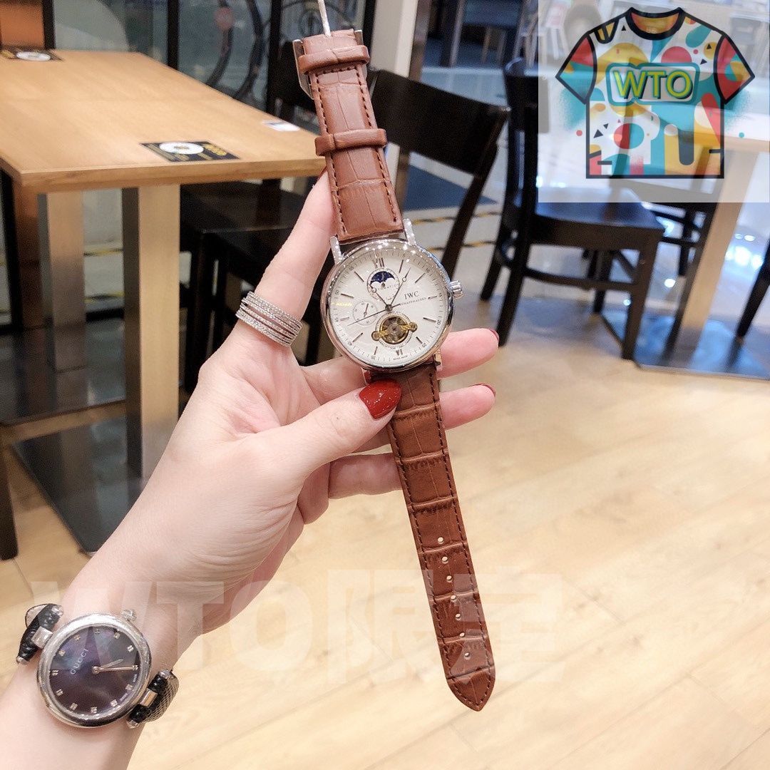 今日 IWC イウエーシー フライホイール搭載の月相デザインを採用-WTO輸入2