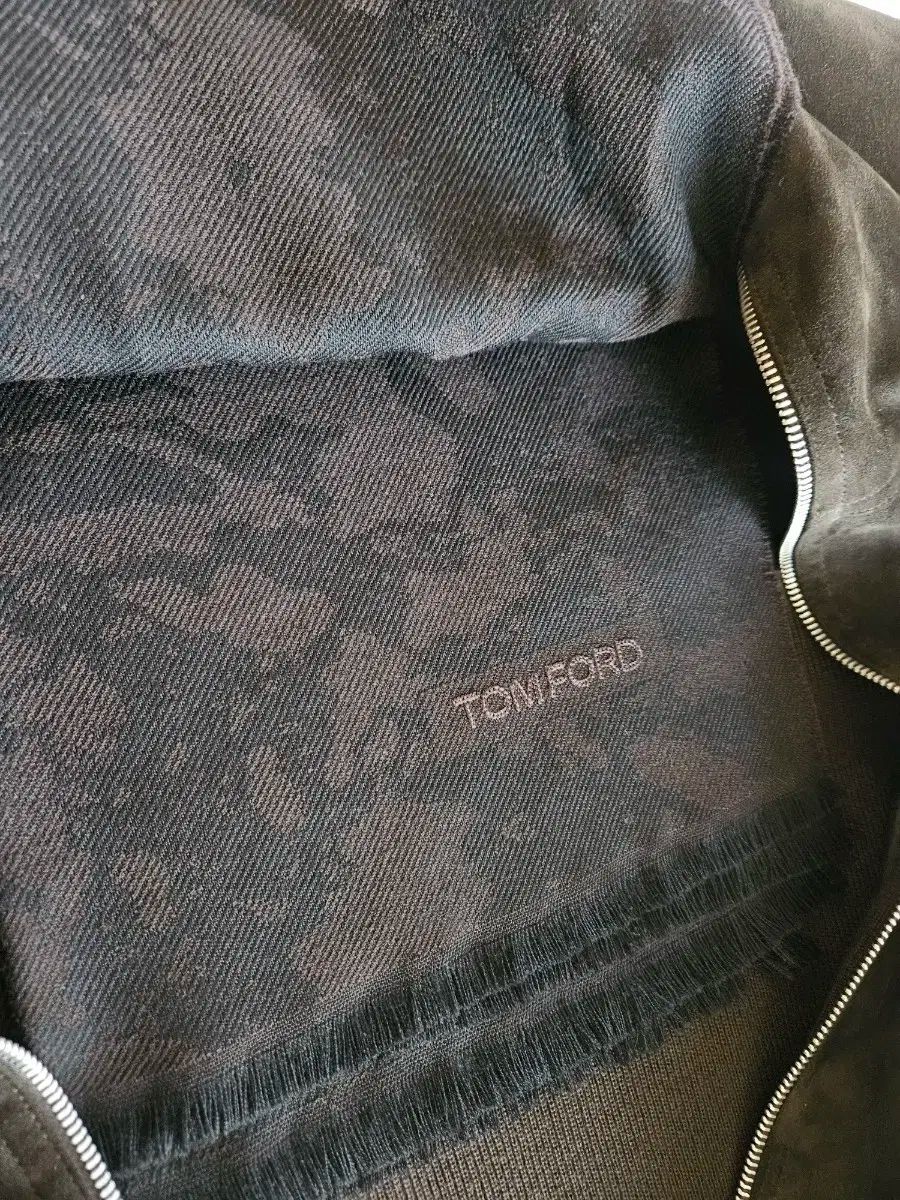 ブラウン マフラー