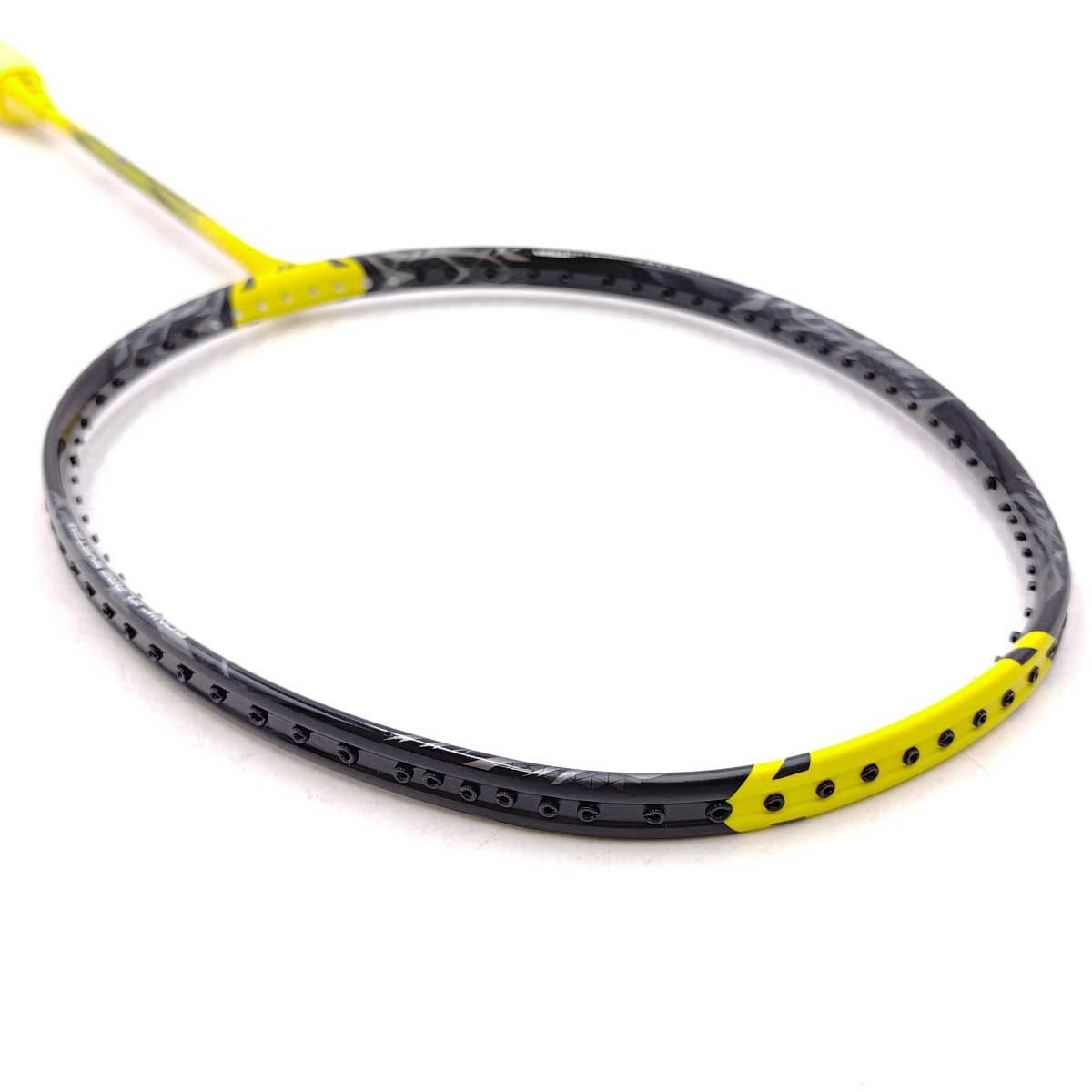 バドミントンラケット