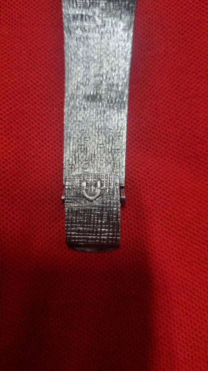 ユニバーサル ジェネバ