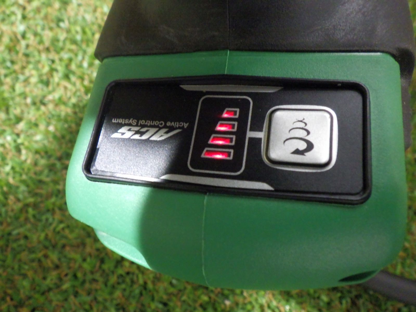  日立工機 WR 16 SE インパクトレンチ コード式 電動工具 大工道具 品 発送 251115 電動インパクトレンチ ドリル ドライバー レンチ