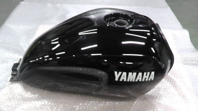 XJR400R RH02J-001xxx の 燃料タンク :#1763090017 - メルカリ