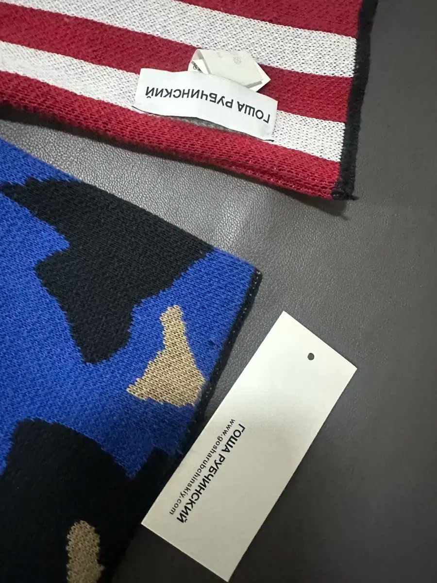 ゴーシャラブチンスキー マフラー Free! サイズ