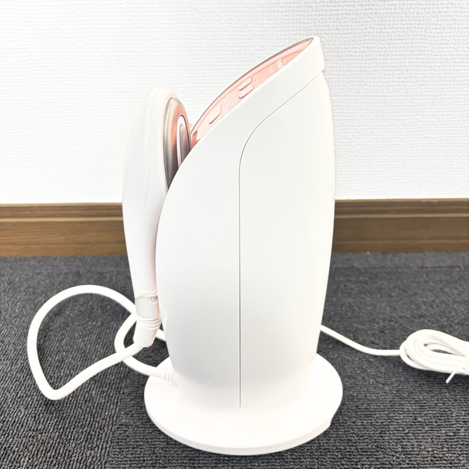 【新品未使用】Panasonic イオンエフェクター　美顔器 Panasonic 炭酸イオンエフェクター 美顔器 EH-SG90 - メルカリ