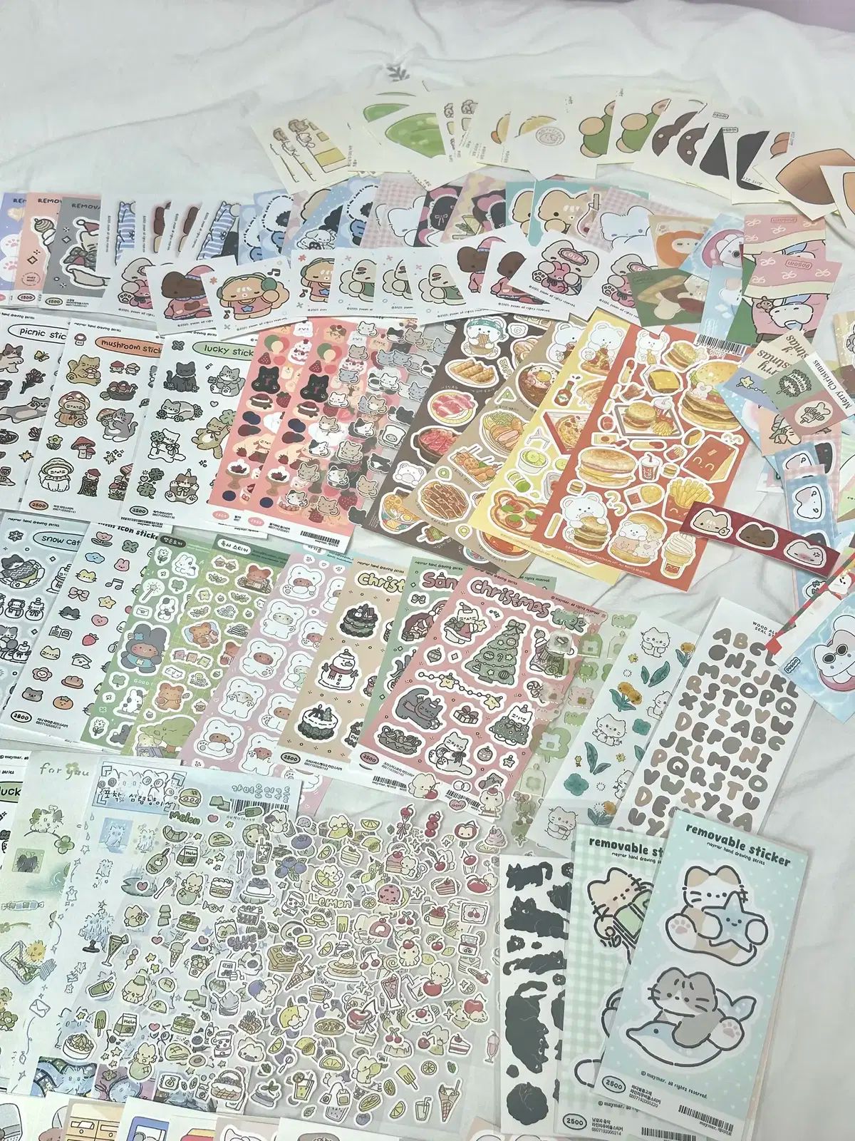 韓国 作家ステッカー シールステッカー ダイアリーデコ 模造紙ダイアリー 늉늉ショップ デコボコ