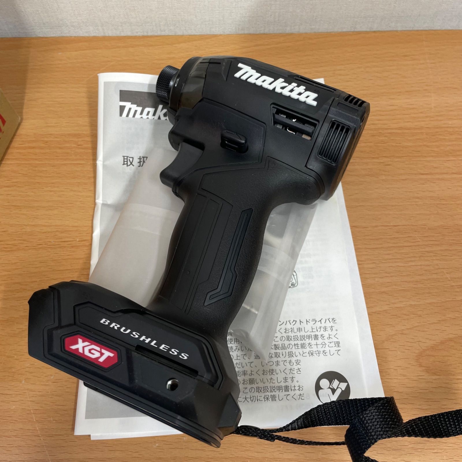 充電式インパクトドライバ 40