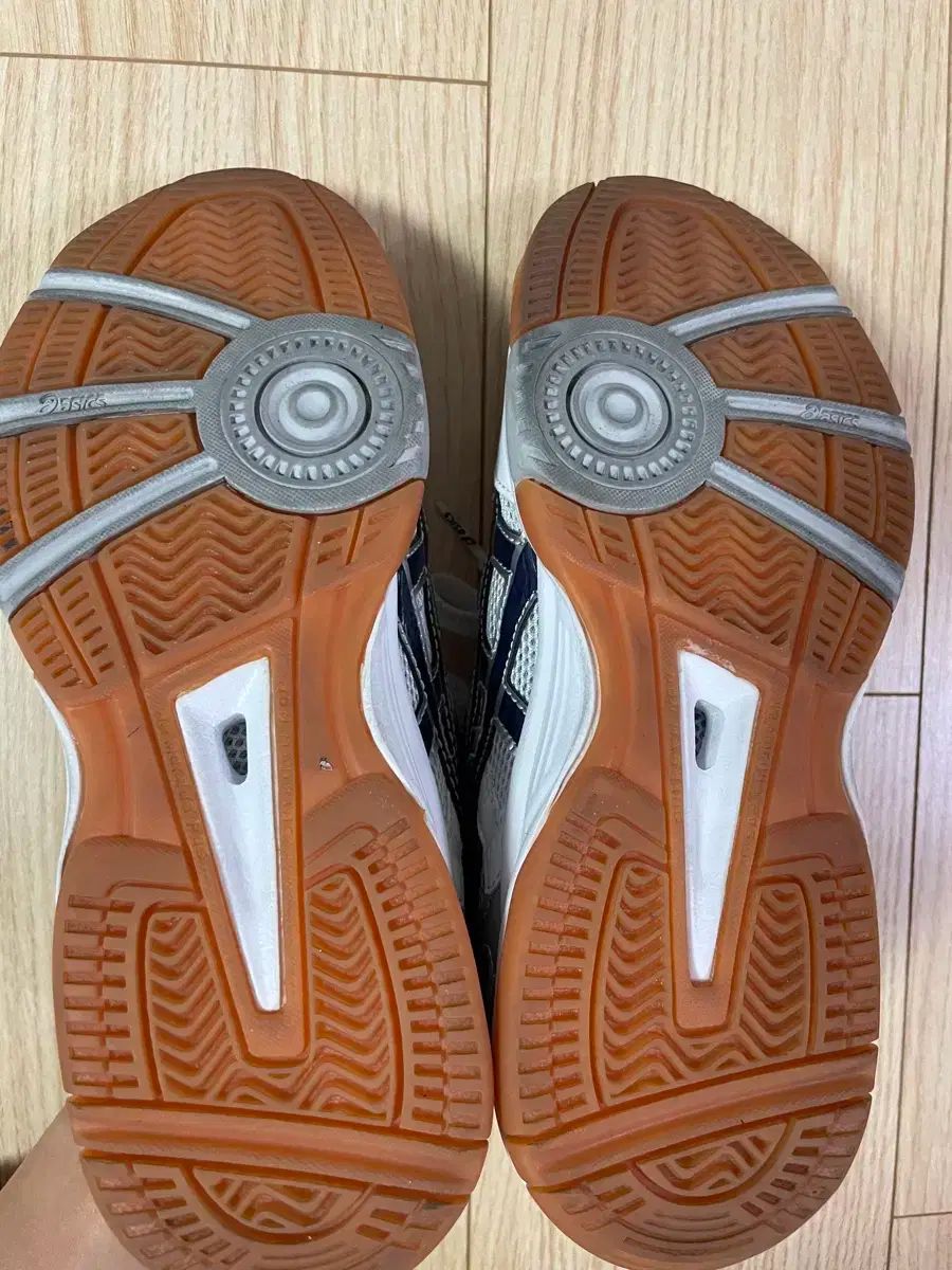 フェンシングシューズ